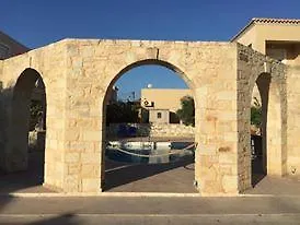 Cretamos Seaside
