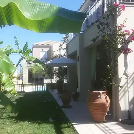 Cretamos Seaside Casa de Férias *