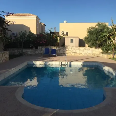 Cretamos Seaside كيساموس